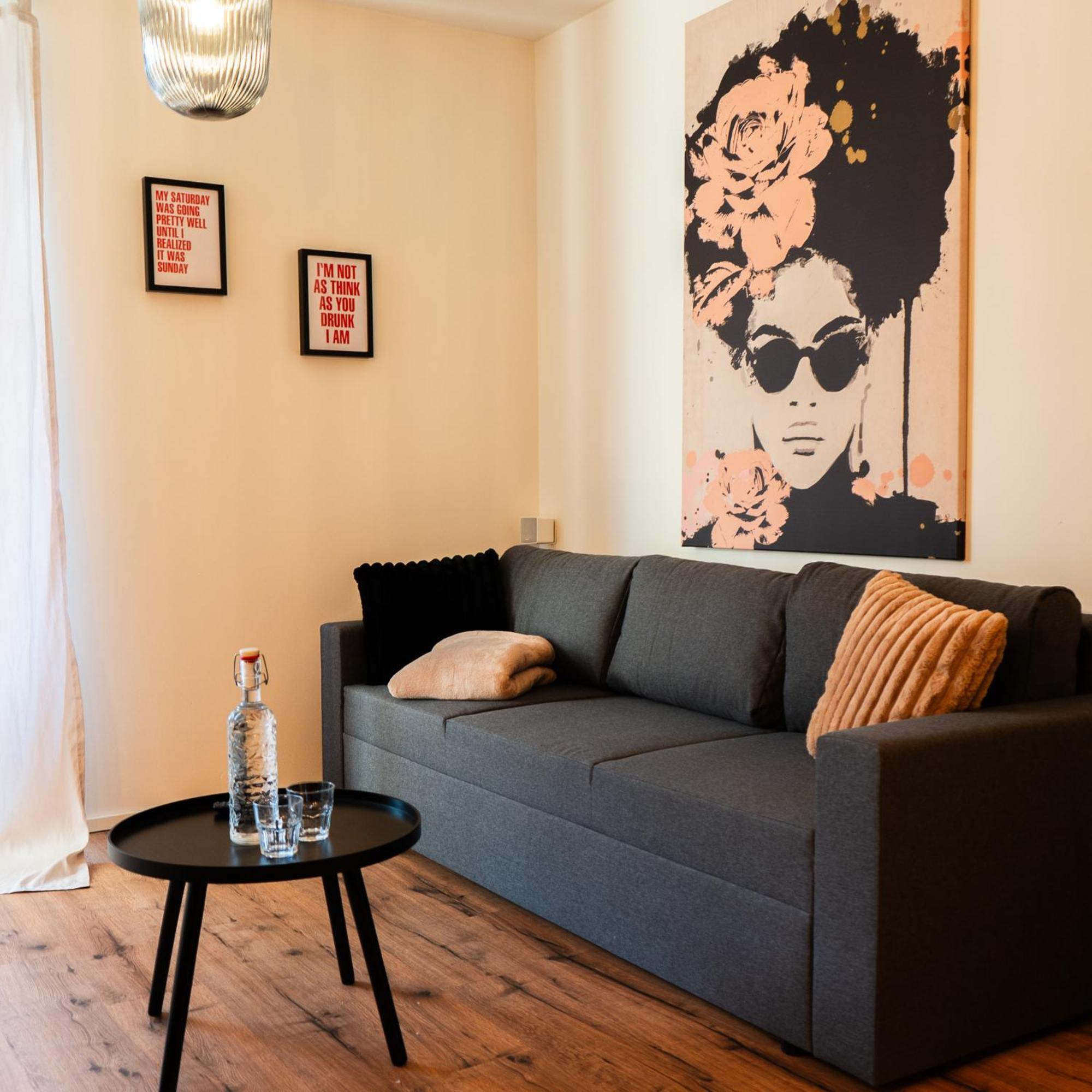 M Apartment Charme - Gemuetlich Geraeumig Heimisch Ландау Екстер'єр фото